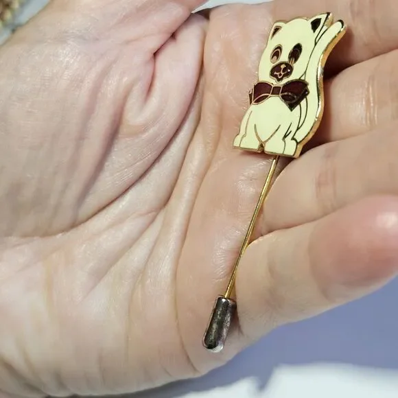 Vintage Gold Tone White Cloisonne Cat With Red Bow Stick Pin Lapel Hat - Picture 4 of 10